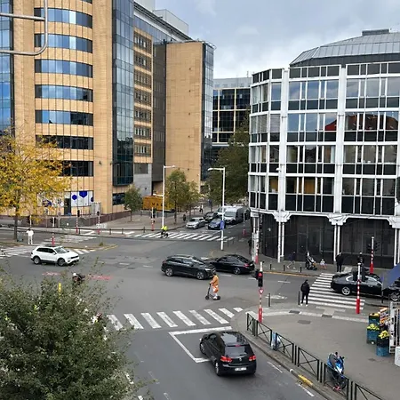 A 5 Min De La Gare Du Midi, 1-2 Pe